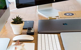 电竞投注平台-独行侠试点“球迷AI评球助手”，生成实时数据分析，独行侠队球员数据